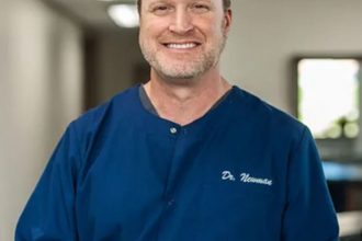 about-dr.-wade-newman:-a-legacy-of-service,-skill,-and-community-centered-dentistry