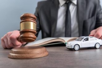 key-documents-required-before-hiring-a-law-firm-for-defective-vehicles